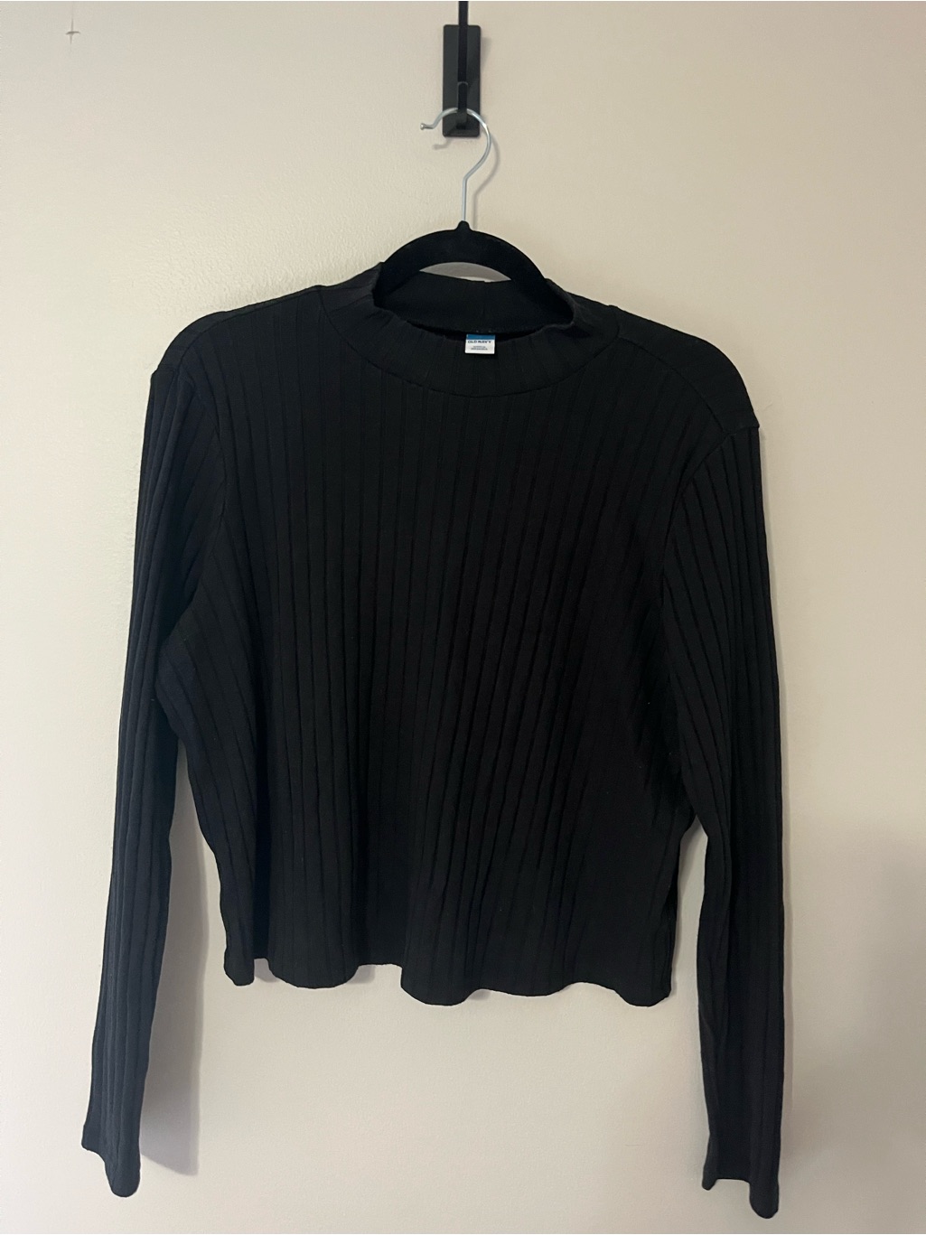 Old Navy Black Ribbed Crewneck Long Sleeve Top